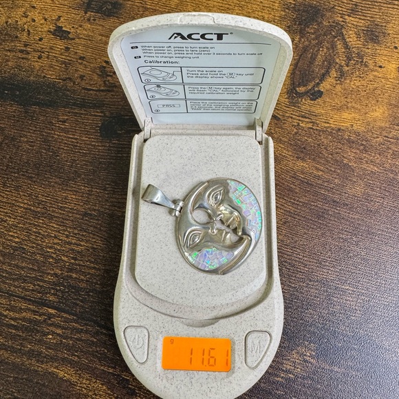 950 Sterling Silver Moon Pendant Opal Inlay Celestial Bohemian Goddess Whimsical - Picture 9 of 10